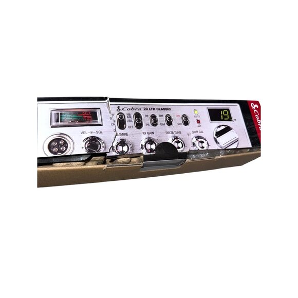 Cobra 29 LTD Classic Professional CB Radio 4W Power 40 Channels Dual-Mode AM/FM - Picture 4 of 6
